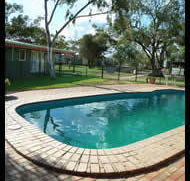 Lightning Ridge Outback Resort  Caravan Park - Schoolies Week Accommodation