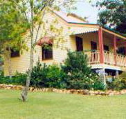 Mango Hill Cottages Bed  Breakfast - Schoolies Week Accommodation