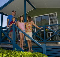 Swansea Gardens Lakeside Holiday Park - Schoolies Week Accommodation