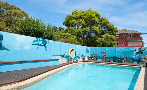 The Centre Bed & Breakfast - Schoolies Week Accommodation 1