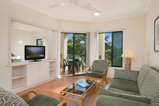 Mooroobool QLD Schoolies Week Accommodation