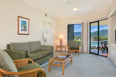 Tropic Towers Apartments - Schoolies Week Accommodation 1