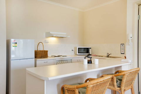Tropic Towers Apartments - Schoolies Week Accommodation 7