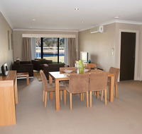 Corunna Station Country House - Schoolies Week Accommodation