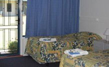 Holbrook Settlers Motel - Holbrook - Schoolies Week Accommodation 3