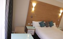 Mercure Goulburn - Goulburn - Schoolies Week Accommodation 0