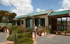 Beach Retreat Tourist Park - Schoolies Week Accommodation