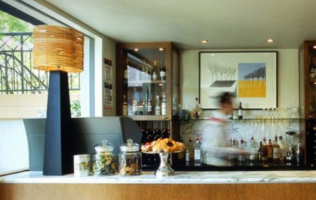 Best Western The Tudor Box Hill - Schoolies Week Accommodation 1