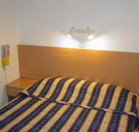 Tally Ho Motor Inn - Schoolies Week Accommodation