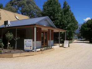 BIG4 Porepunkah Holiday Park - Schoolies Week Accommodation 0
