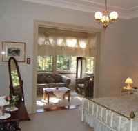 Whispering Pines - Schoolies Week Accommodation