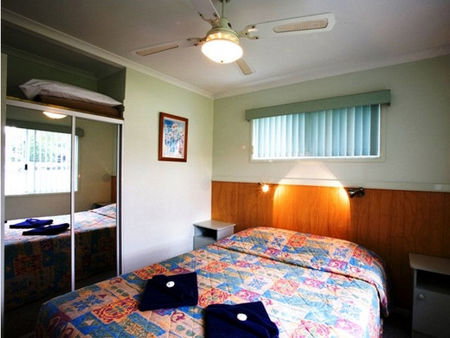 Perth Vineyards Holiday Park - Schoolies Week Accommodation 0