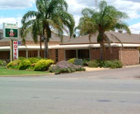 Exies Bagtown - Schoolies Week Accommodation 1