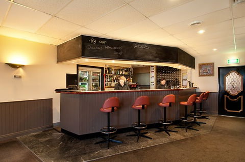 Comfort Inn Dandenong - Schoolies Week Accommodation 3