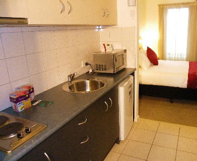 Quest Warrnambool - Schoolies Week Accommodation 4