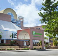 Holiday Inn Esplanade Darwin - Schoolies Week Accommodation