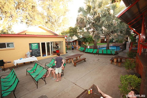 Alice Springs YHA - Schoolies Week Accommodation 3