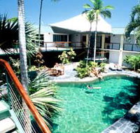 Bay Village Tropical Retreat - Schoolies Week Accommodation
