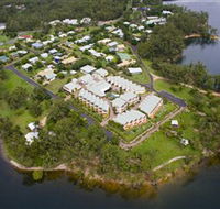 Tinaroo Lake Resort - Schoolies Week Accommodation