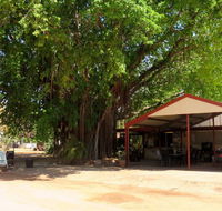 Bitter Springs Cabins and Camping - Schoolies Week Accommodation