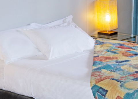 Litchfield Motel - Schoolies Week Accommodation 1