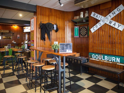 Southern Railway Hotel  - Schoolies Week Accommodation 0