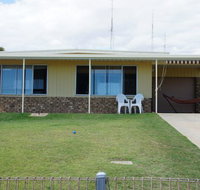 Family Tides - Schoolies Week Accommodation