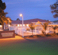 Charles Rasp Motor Inn and Cottages - Schoolies Week Accommodation