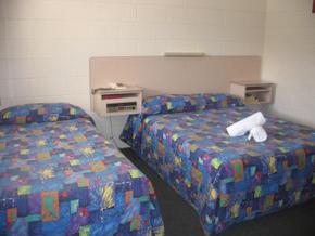 Banjo Paterson Motor Inn - Schoolies Week Accommodation 2