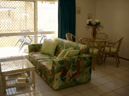 Mariner Gables - Schoolies Week Accommodation 2