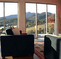 Alpine Holiday Rentals - Schoolies Week Accommodation