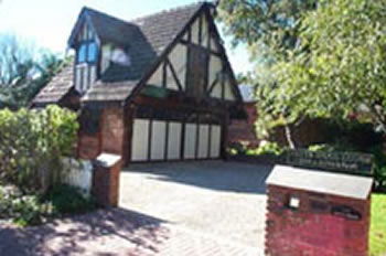 Pettswood Lodge - Schoolies Week Accommodation 5