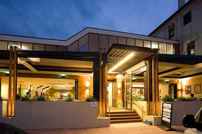 Renmark Hotel/Motel & Function Centre - Schoolies Week Accommodation 1