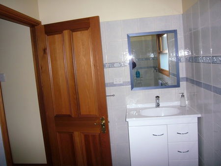 Rectory Cottage - Schoolies Week Accommodation 1