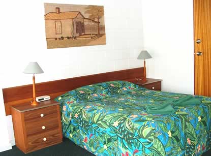 Victor City Motel - Schoolies Week Accommodation 1