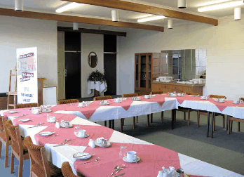 Barclay Motor Inn - Schoolies Week Accommodation