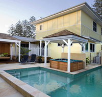 Aaron's at Byron - Schoolies Week Accommodation