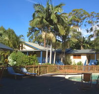 Amber Gardens Guesthouse - Schoolies Week Accommodation
