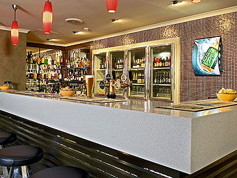 Ibis Styles Kalgoorlie - Schoolies Week Accommodation 0