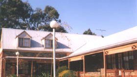 Adelaide Hills Getaway - Schoolies Week Accommodation 1