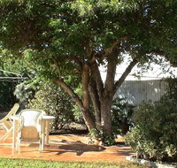 Bev's Retreat Bed and Breakfast - Schoolies Week Accommodation