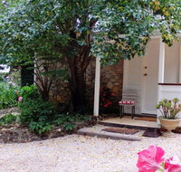 Harcourt Elms Bed and Breakfast - Schoolies Week Accommodation