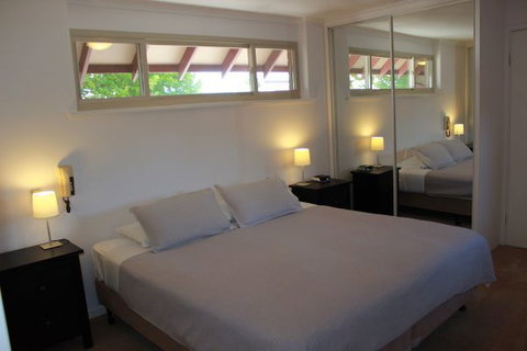 Adelaide Serviced Accommodation - Childers House - Schoolies Week Accommodation 1