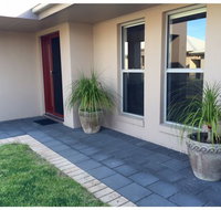 Adore 6 Villa - Schoolies Week Accommodation