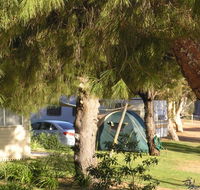 Barmera North Lake Caravan Park - Schoolies Week Accommodation