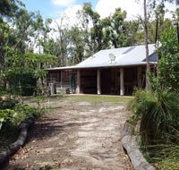 Byfield Cabins on Waterpark Creek - Schoolies Week Accommodation