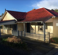Fred's Place  Derby - Schoolies Week Accommodation