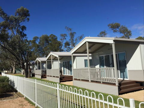 Waikerie Holiday Park - Schoolies Week Accommodation 1