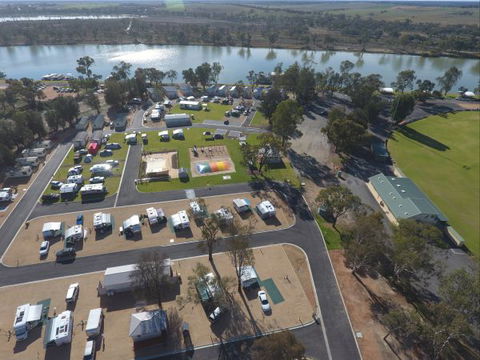 Waikerie Holiday Park - Schoolies Week Accommodation 3