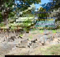 Adelong Golden Gully Caravan Park - Schoolies Week Accommodation